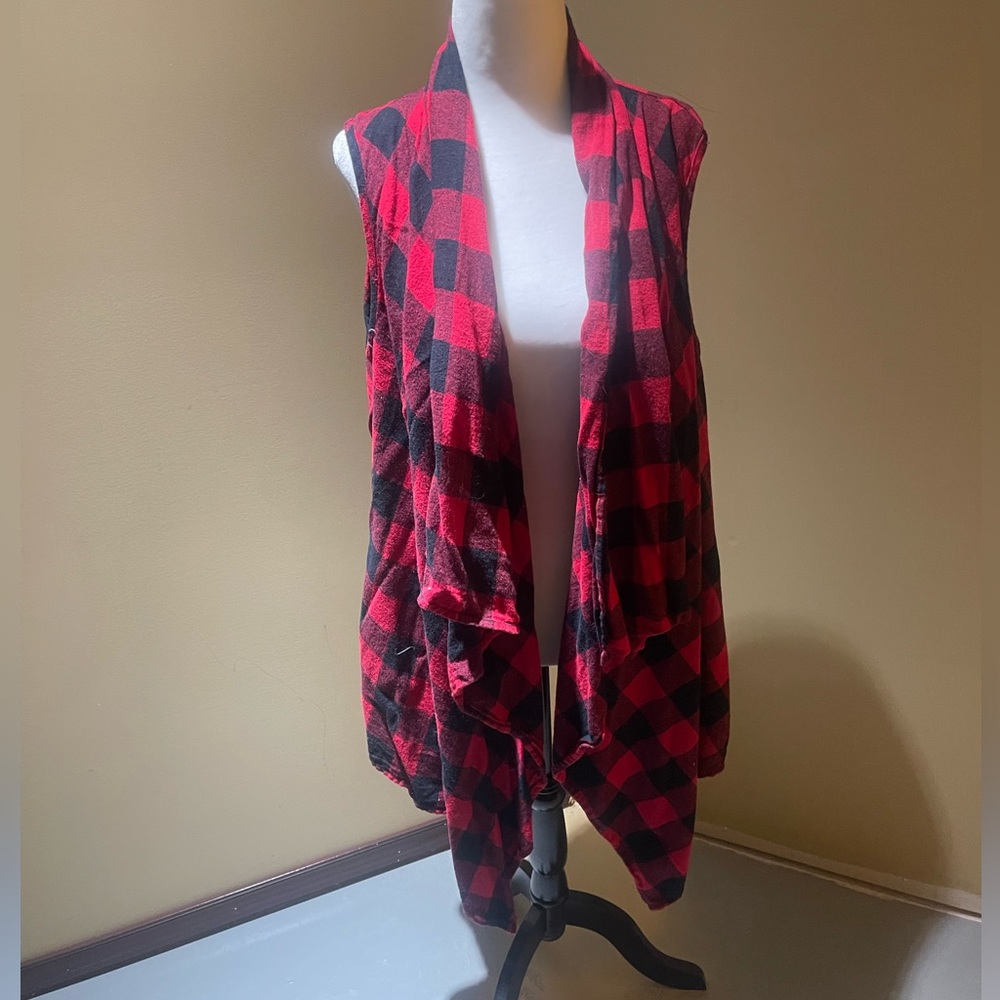 👻🎃CLEARANCE🎃👻 Bluenotes Buffalo plaid vest